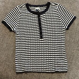American Eagle Black and White striped Knit top size M